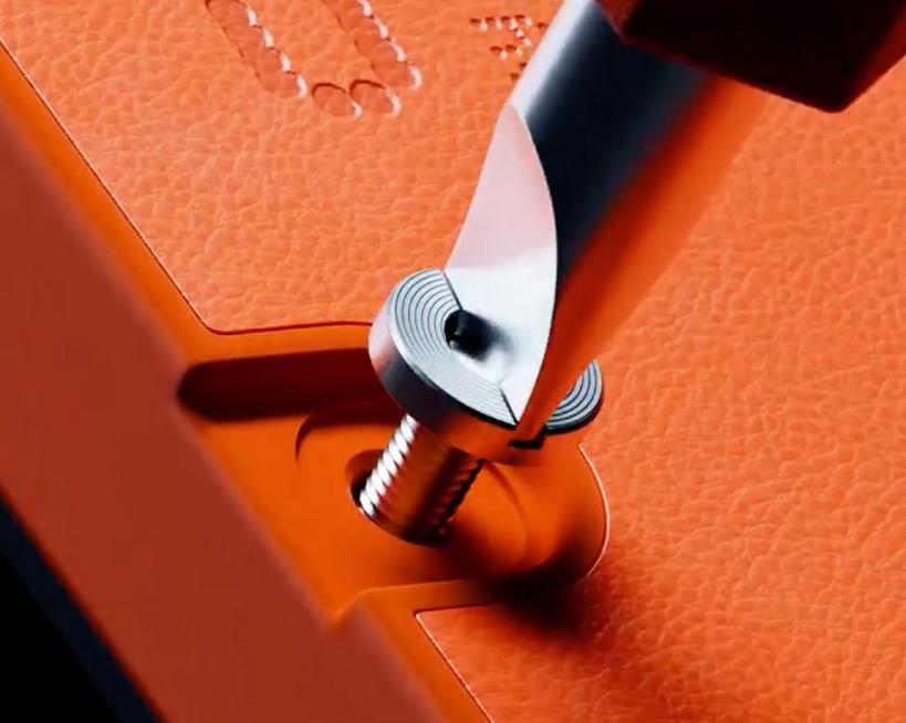 Раскрыта тайна винтика на спинке смартфона CMF Phone 1: девайс получит съемную панель